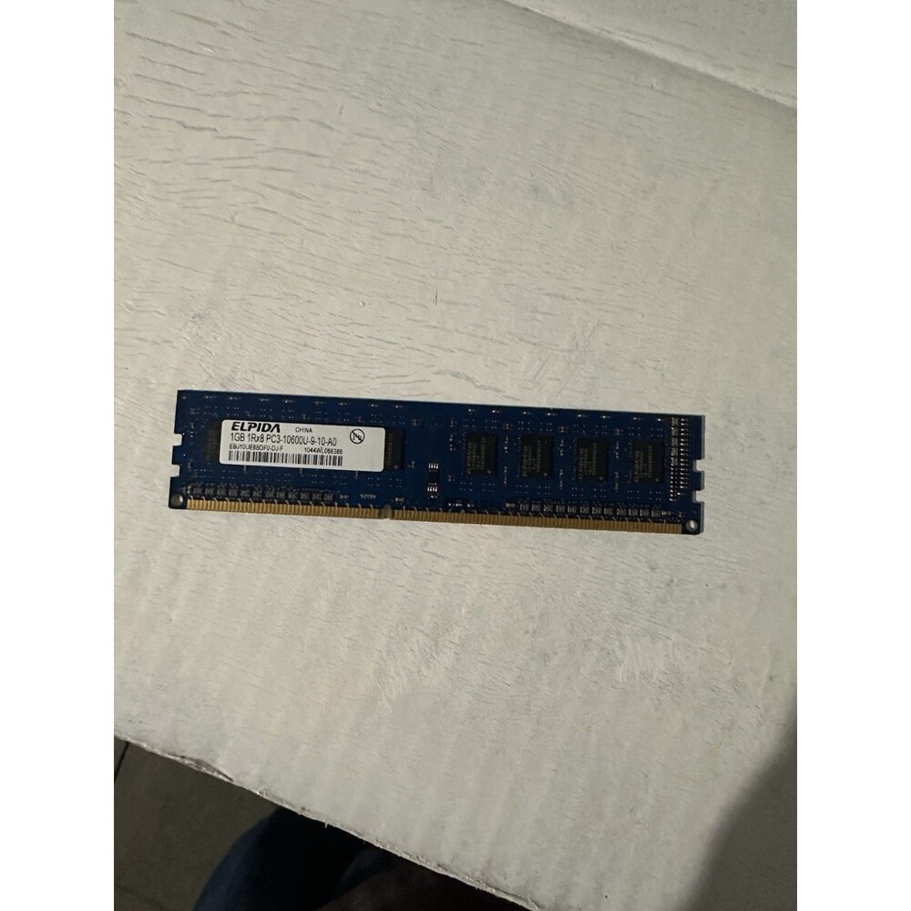 1 GB Elpida DDR3 DIMM 2x1GB SDRAM EBJ10UE8BDF0-DJ-F  PC3-10600U-9-10-A0